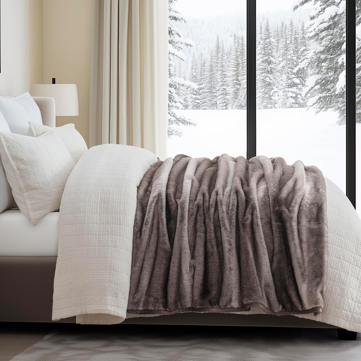 Ultra Soft Luxury Fluffy Mink Faux Fur Throw Blanket, Thick Warm Fall Winter Blankets for Bed, Couch, Cozy Plush Reversible Blanket for Chair, Sofa (Ombré Hazel Brown, 60"x80") - Image 2